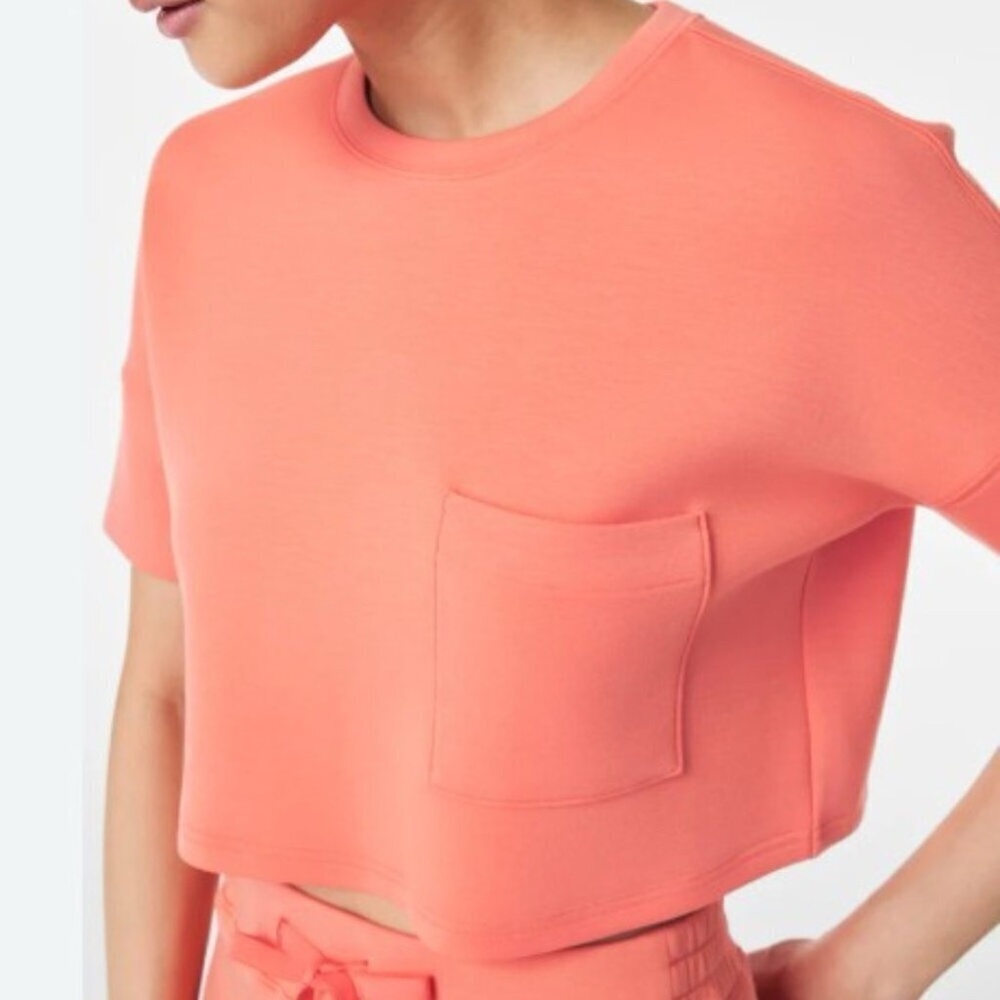 Spanx AirEssentials Cropped Tee Sunset Peach Size Small
